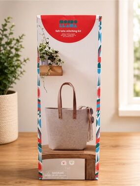 Mondo Llama Felt Tote Stitching Kit DIY Tote Bag Craft Kit Beginner Sewing Kit